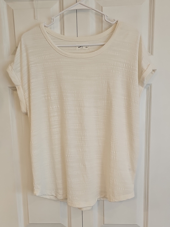 24/7 Maurices Tops - Textured Cream Short-Sleeve Tunic Top - Maurice's